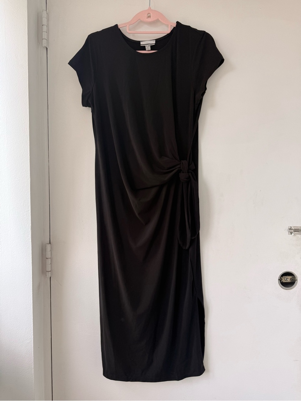 Jules & Leopold Black Knot-Side Midi Dress
